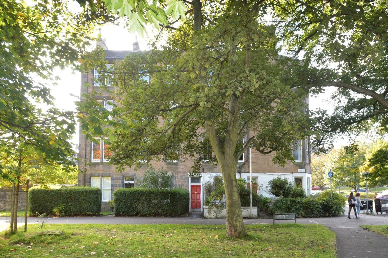 Home By The Meadows, Close To City Centre Edimburgo Exterior foto